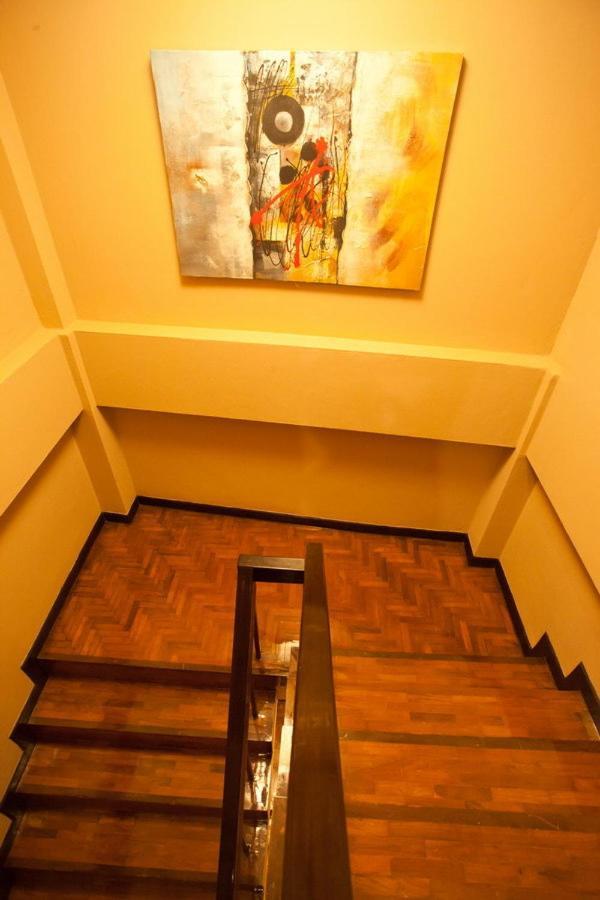 At Home At Chiang Mai Esterno foto