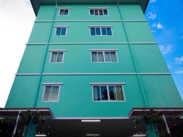 At Home At Chiang Mai Esterno foto